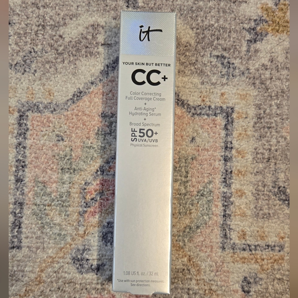 IT Cosmetics Light Neutral CC+ Cream